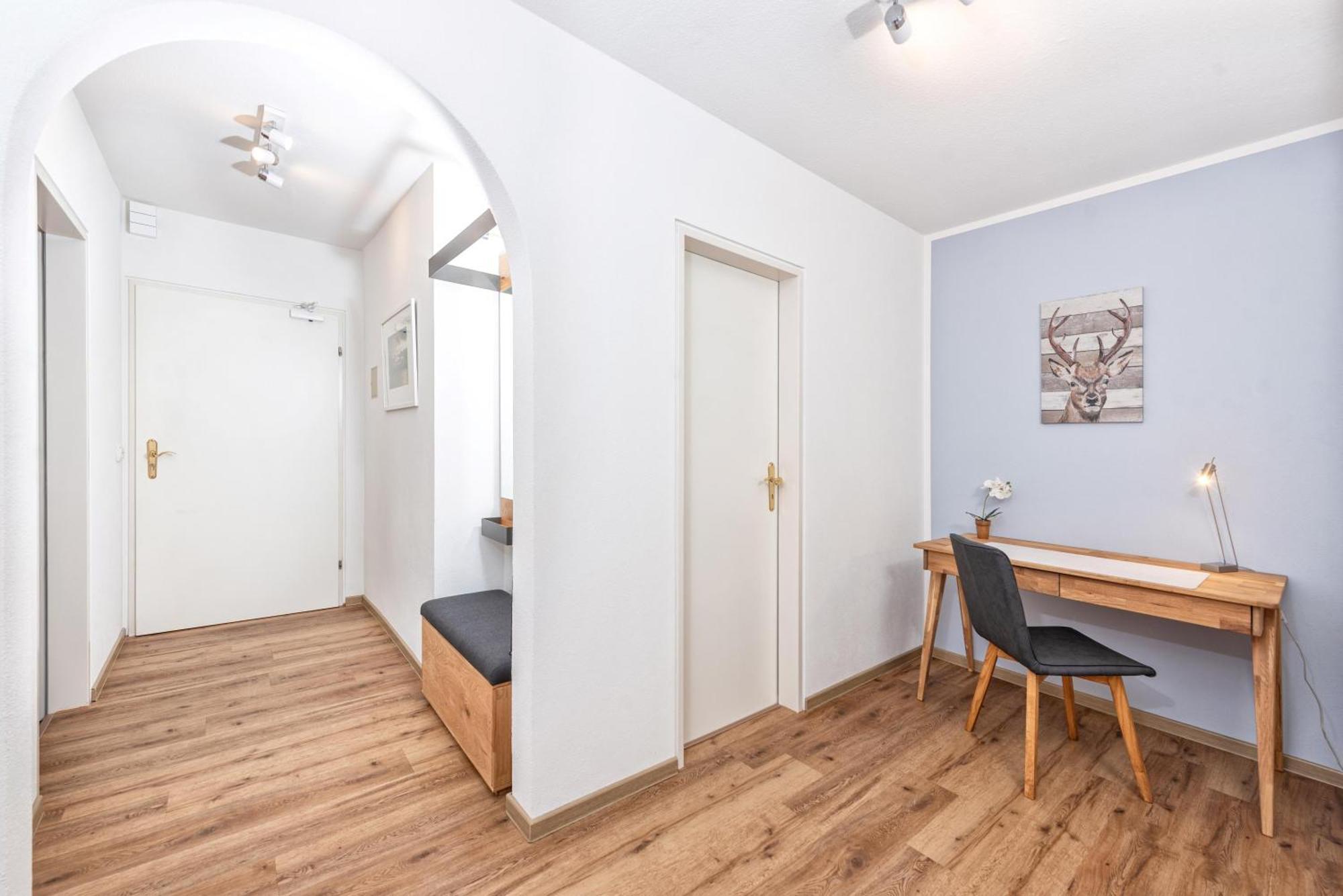 Staufenhirsch Apartment โอเบอร์สเทาเฟิน ภายนอก รูปภาพ